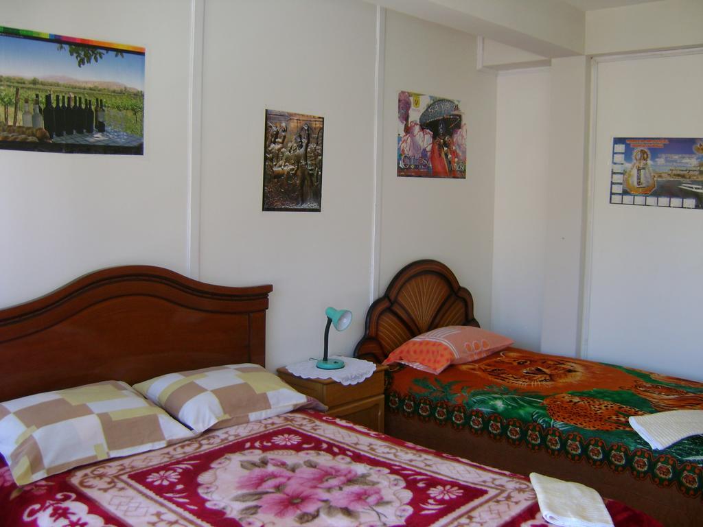 Hostal Villa Imperial Юнгио Номер фото