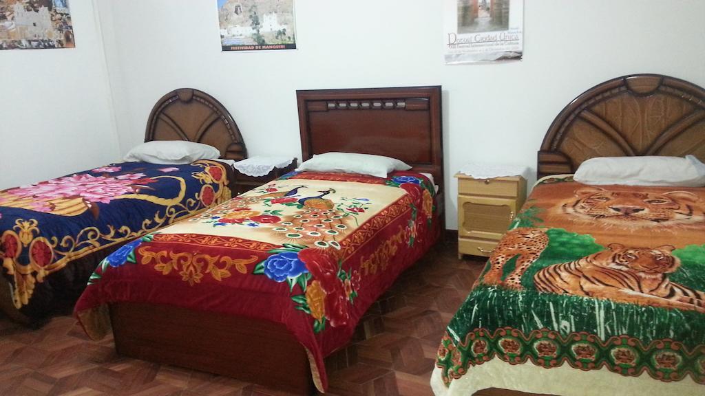 Hostal Villa Imperial Юнгио Номер фото