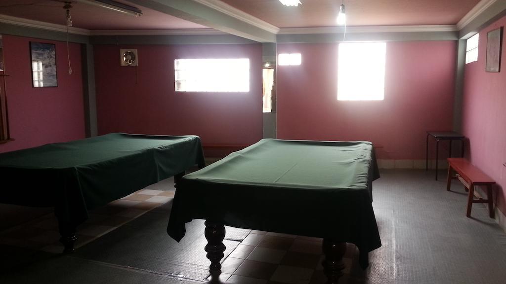 Hostal Villa Imperial Юнгио Экстерьер фото